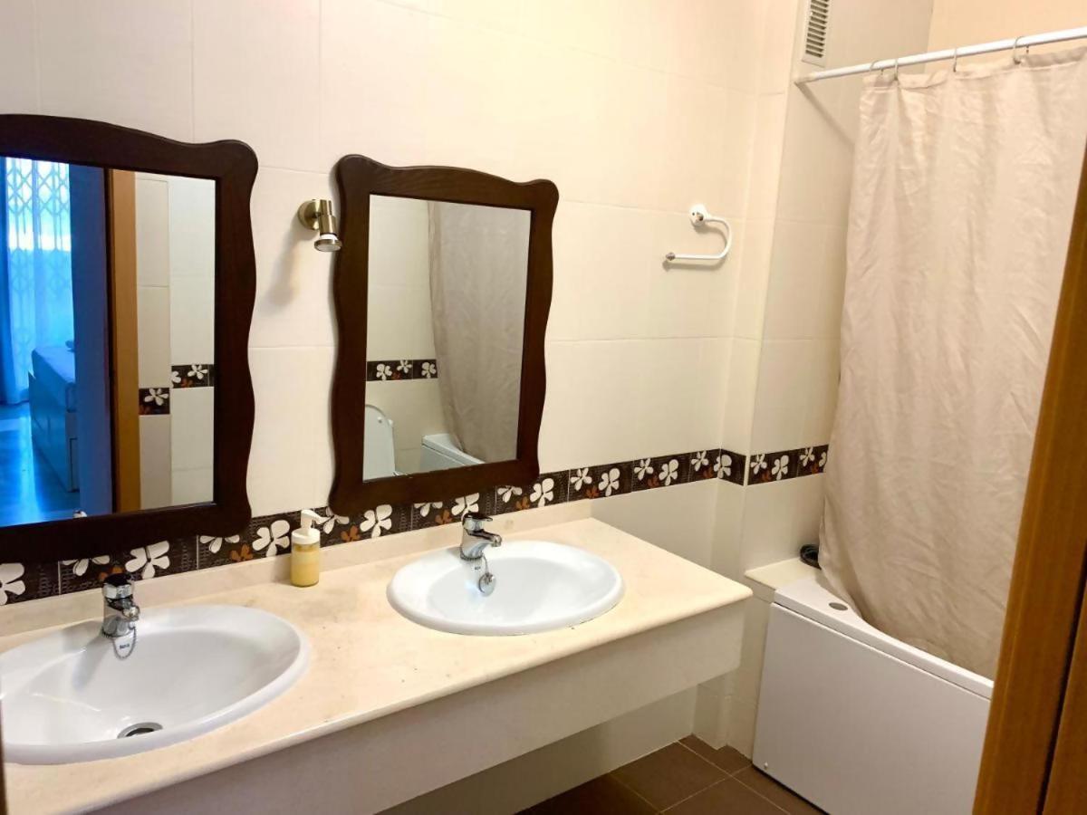 Apartamento Marinero By Solymar Holiday Torre Del Mar Bagian luar foto