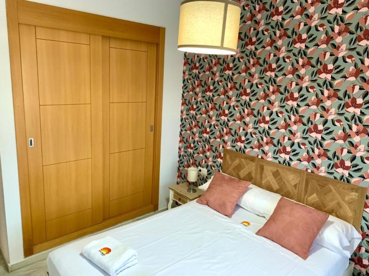 Apartamento Marinero By Solymar Holiday Torre Del Mar Bagian luar foto